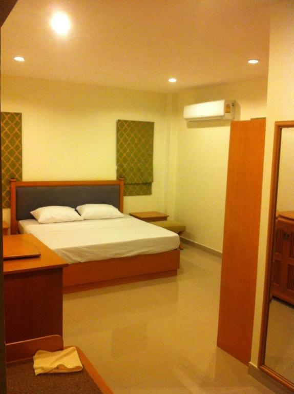 Thai Orange House Jomtien Beach Room photo