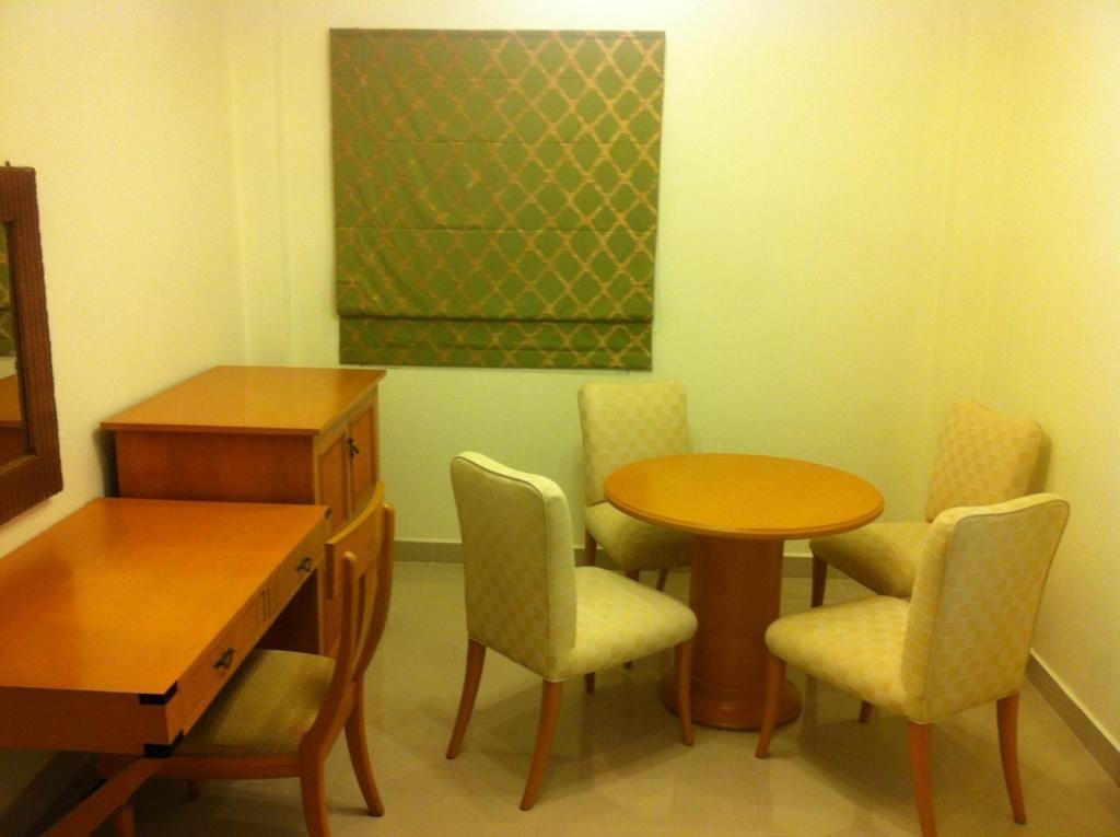 Thai Orange House Jomtien Beach Room photo