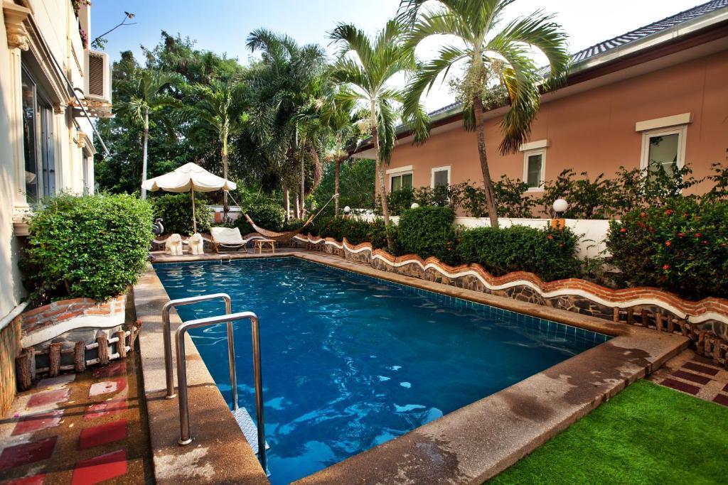 Thai Orange House Jomtien Beach Exterior photo